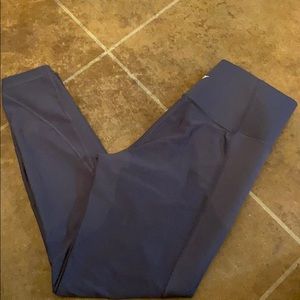 Gray 7/8 compression leggings